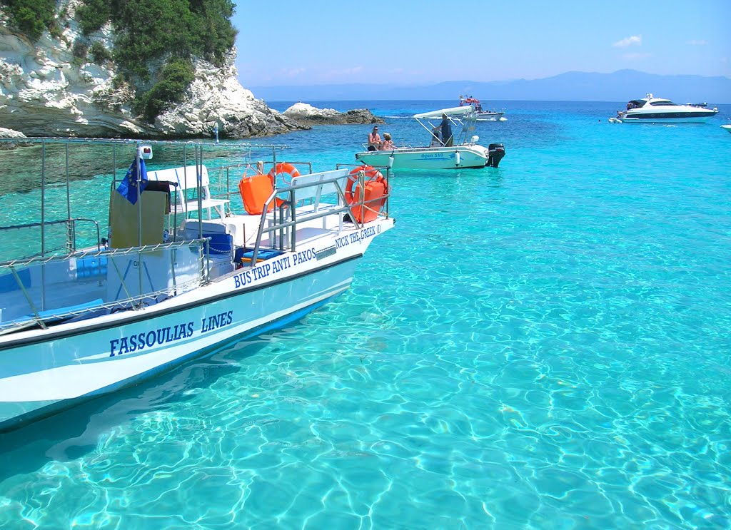  Voutoumi plaža Antipaksi 